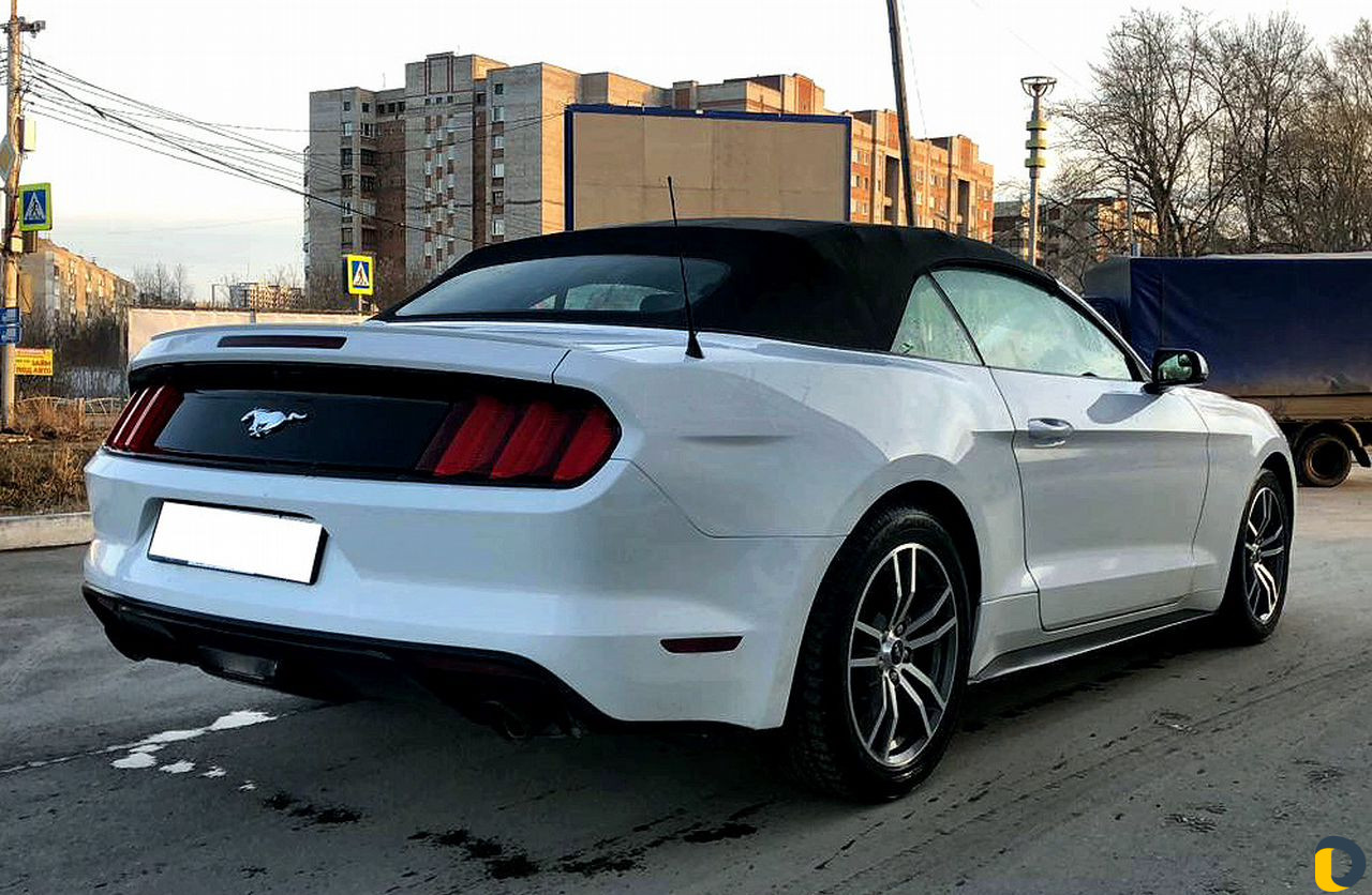 Прокат кабриолета Mustang