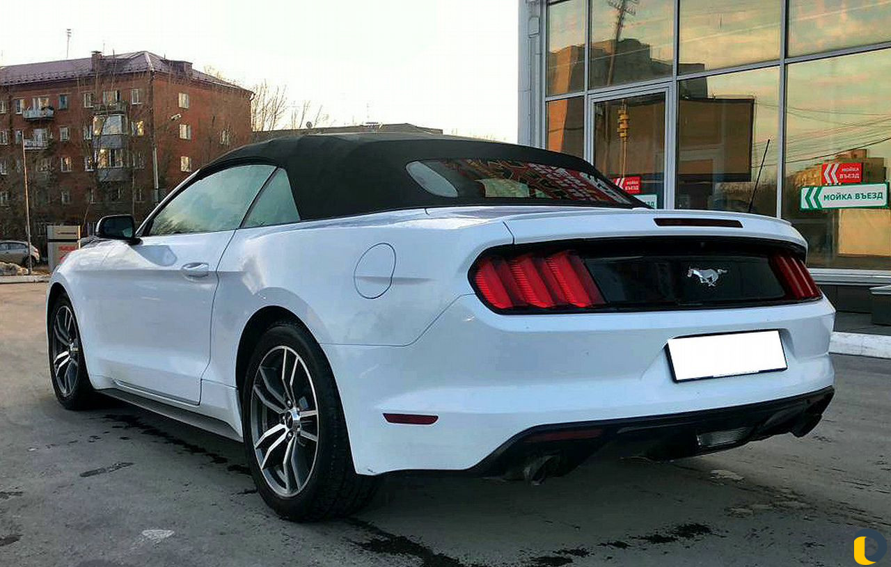 Прокат кабриолета Mustang