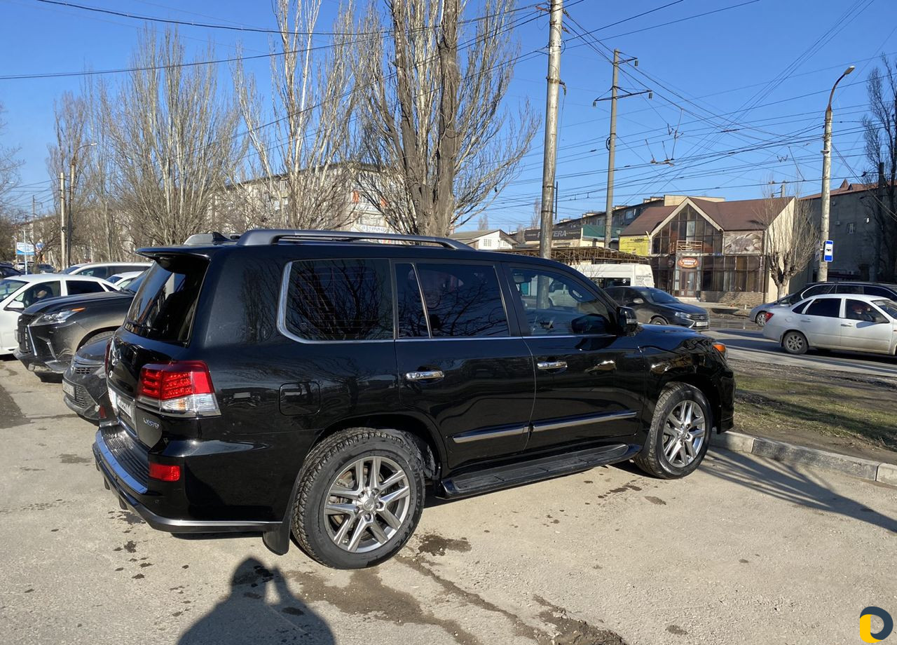 Прокат Лексус 570