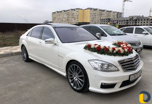 Прокат машин на свадьбу