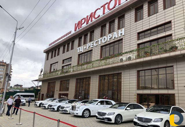 Прокат машин на свадьбу