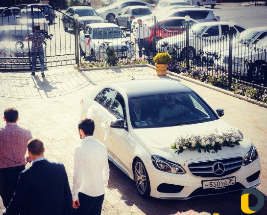 Прокат Мерседес Е 212 AMG