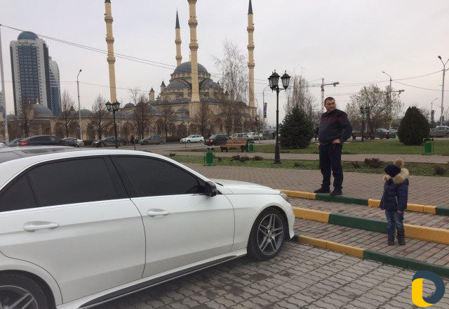 Прокат Мерседес Е 212 AMG