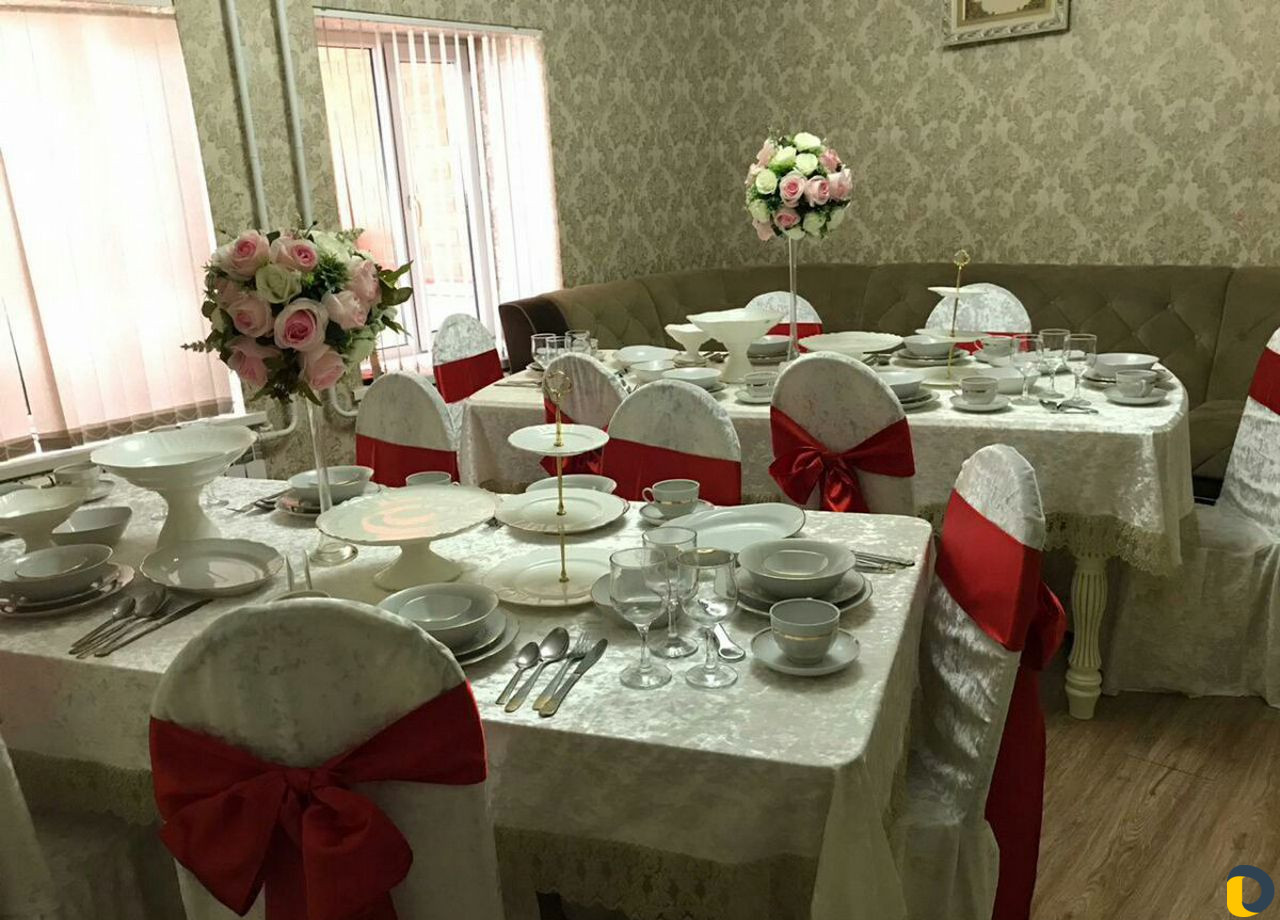 Прокат столы стулья арки