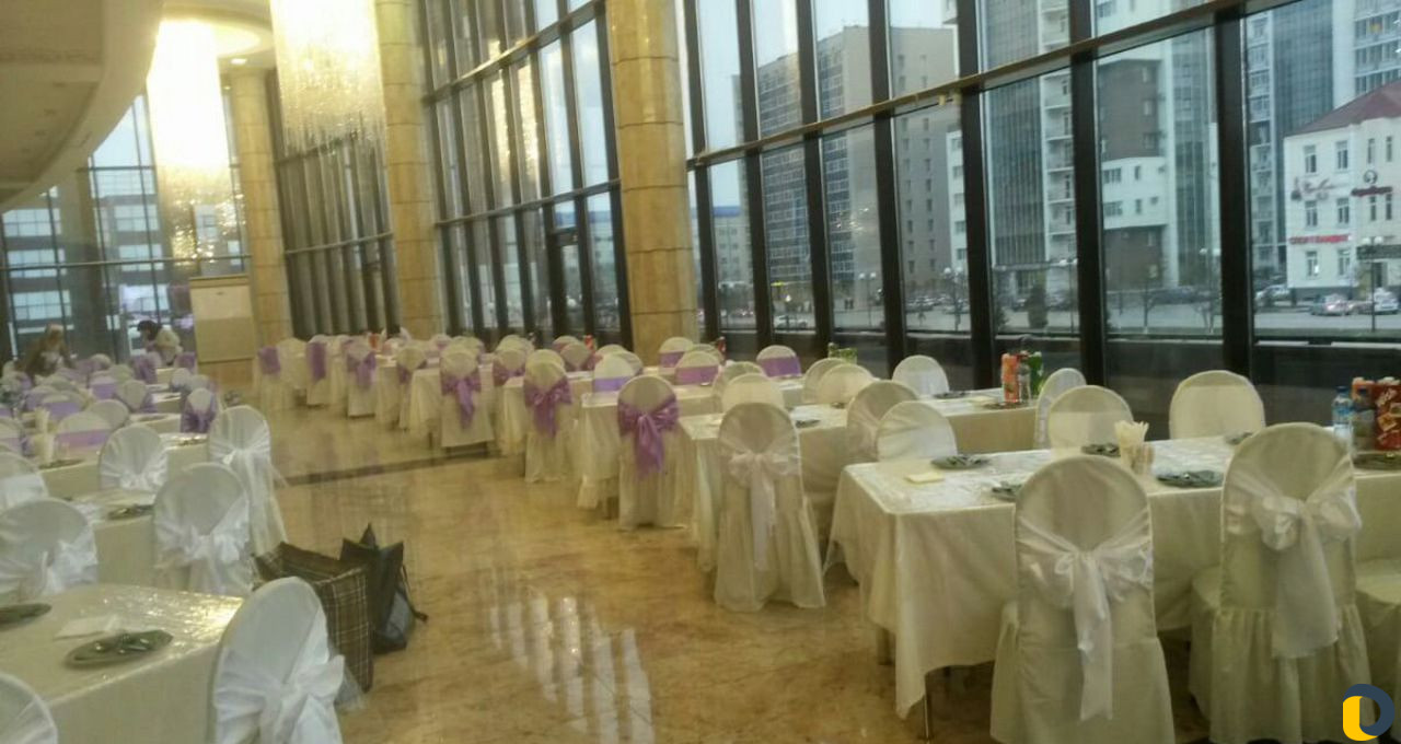 Прокат столы стулья арки