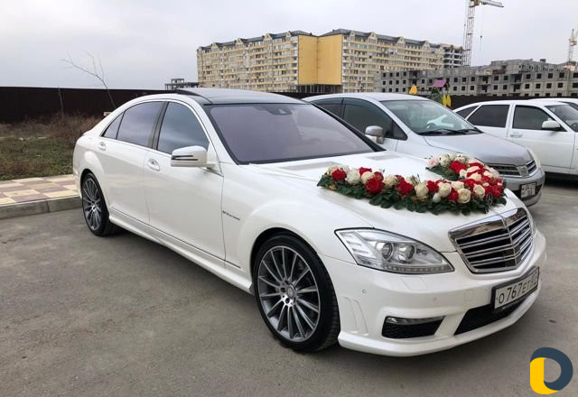 Прокат свадебного авто