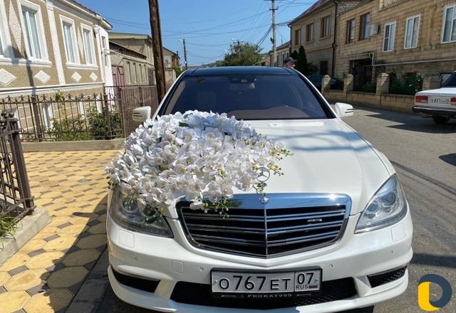 Прокат свадебного авто
