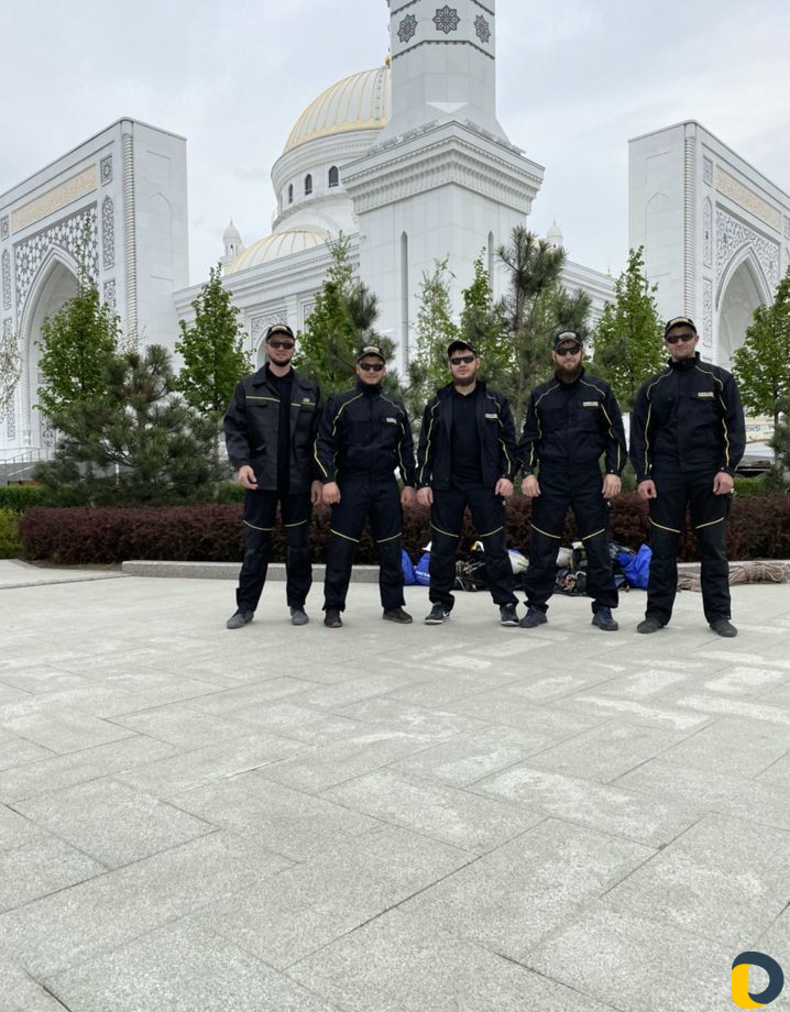 Промышленный альпинизм, высотные работы, альпинист