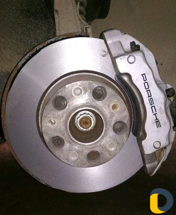 Проточка (расточка ) тормозных дисков без снятия с