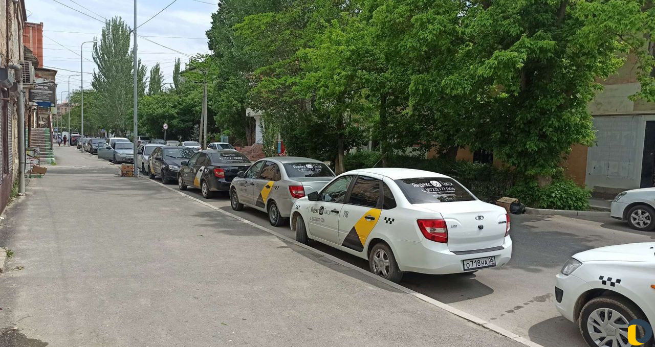 Работа в Яндекс такси