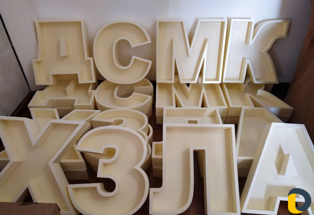 Распродажа Цветочные кашпо