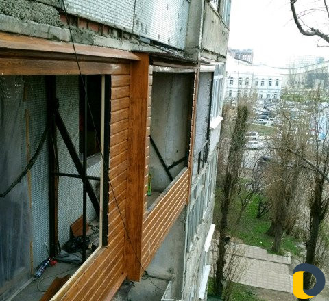 Расширение балкона
