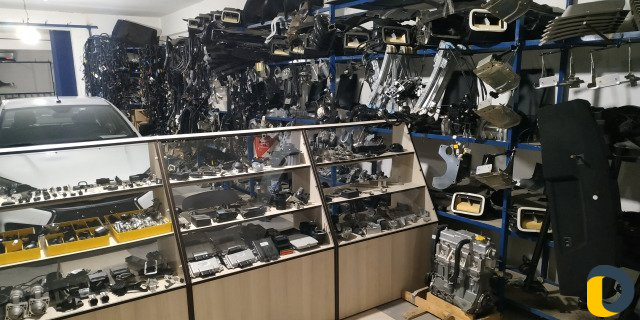 Разбор Веста с автосалона