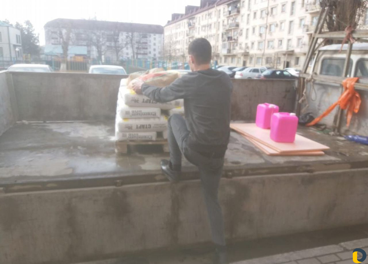 Разнорабочие