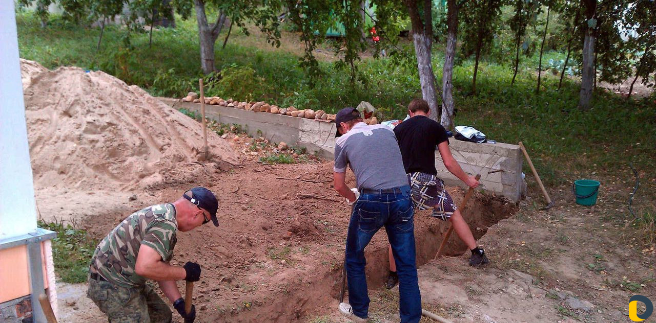 Разнорабочие