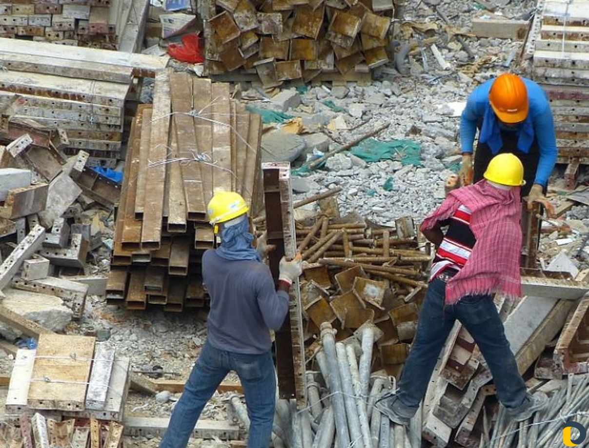 Разнорабочие