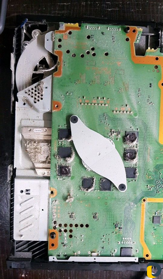 Ремонт геймпадов и консолей sony PS4