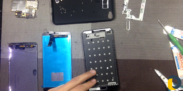 Ремонт и сервис iPhone iPad SAMSUNG Meizu Xiaomi