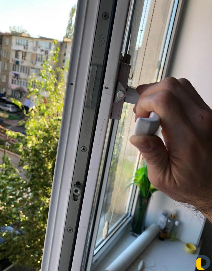 Ремонт пластиковых окон
