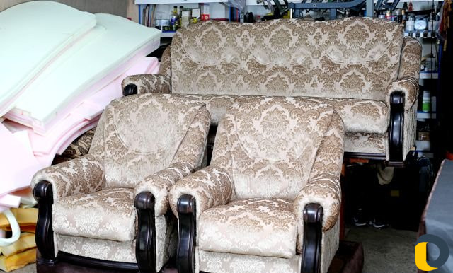 Ремонт реставрация мягкой мебели