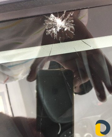 Ремонт сколов и трещин на лобовом стекле