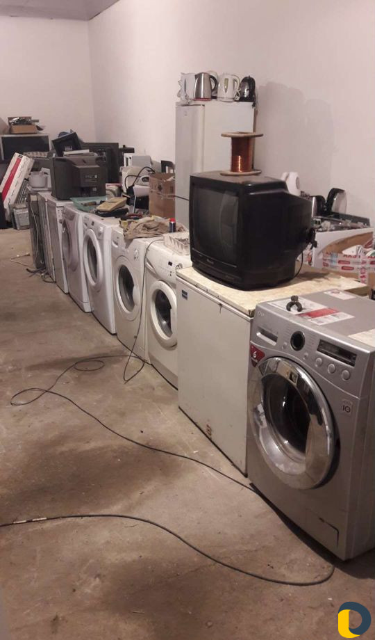 Ремонт стиральных машин, холодильников