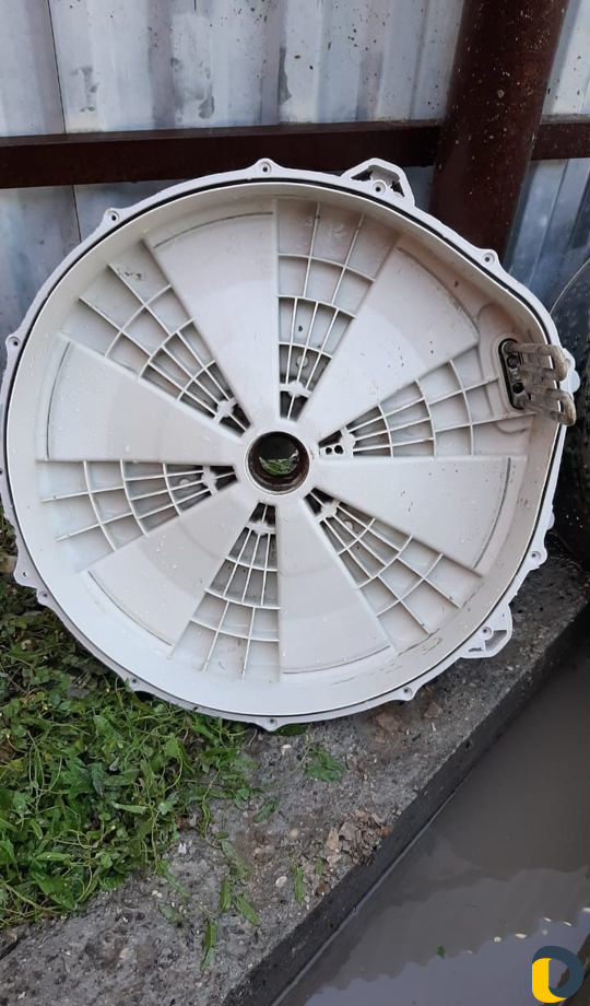 Ремонт стиральных машин, холодильников