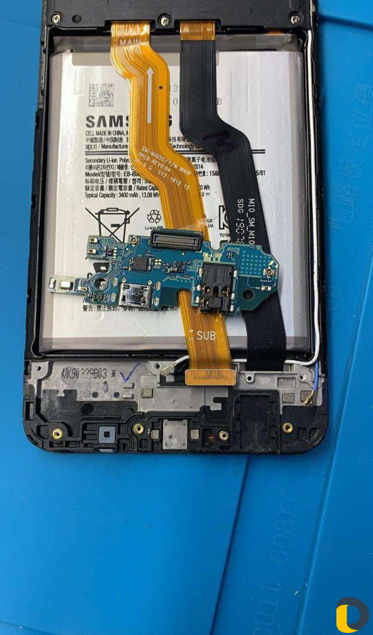 Ремонт телефонов Samsung, iPhone, Huawei, Xiaomi
