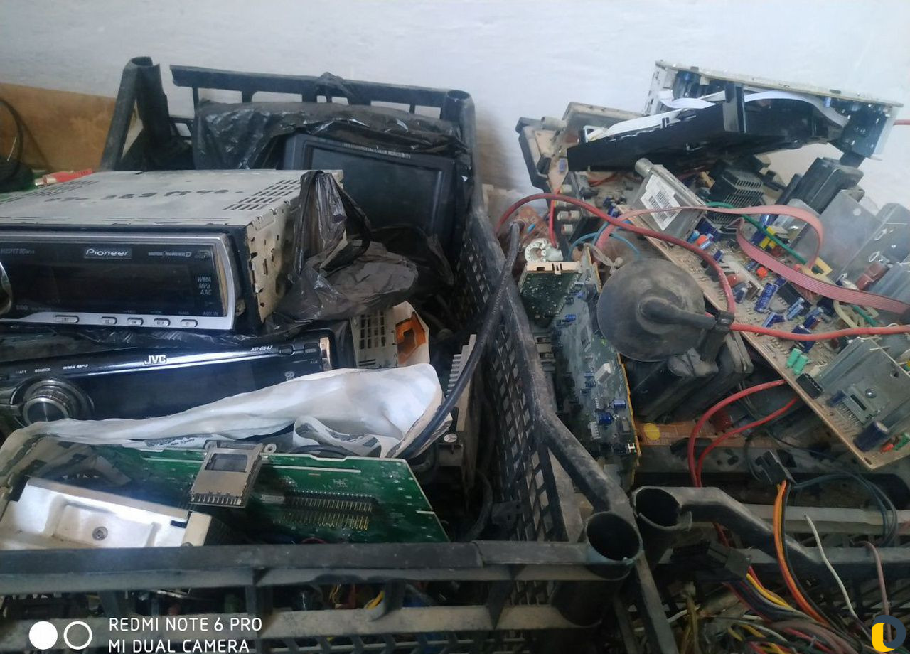 Ремонт телевизоров автомагнитол.и др