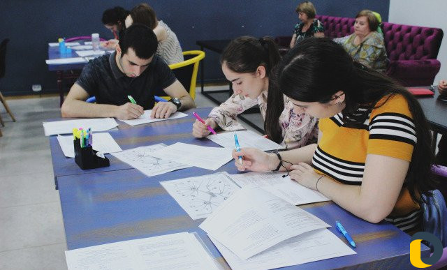 Репетитор по обществознанию и истории (егэ/огэ)