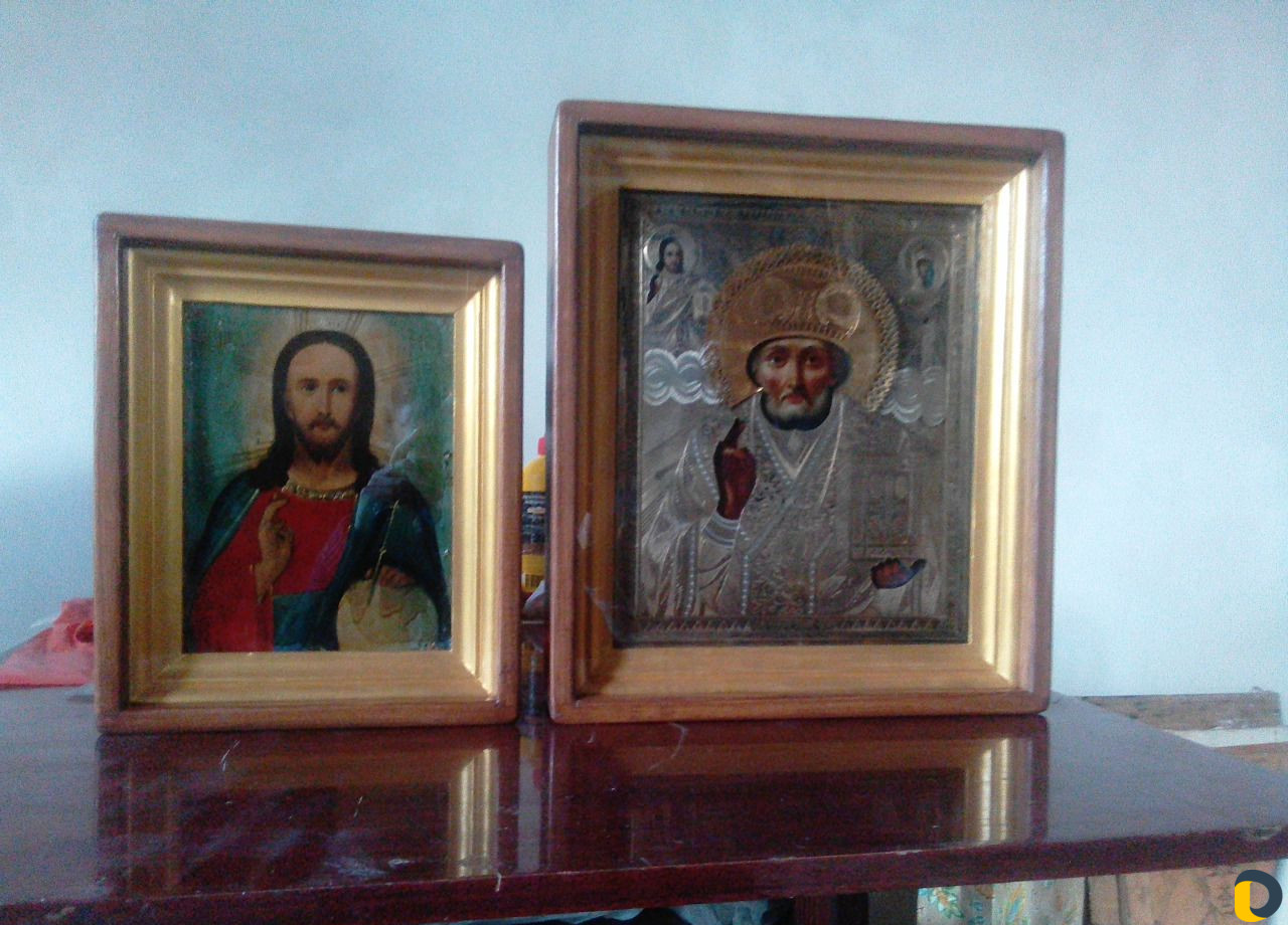 Реставрация икон,киотов. Изготовление киотов,полок