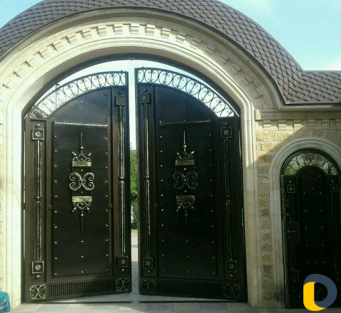 Реставрация ворот