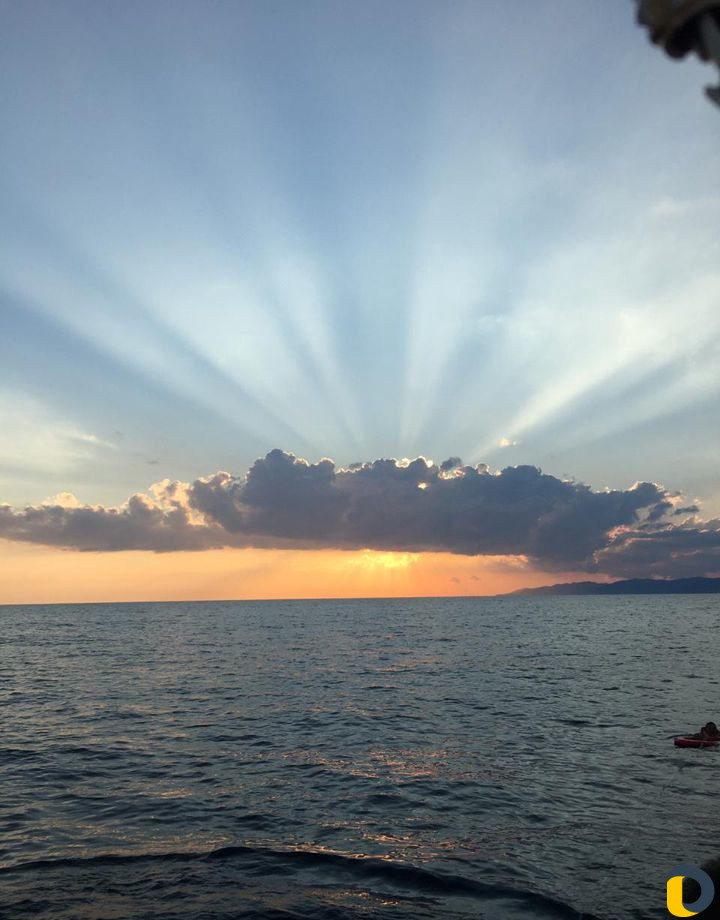 Рыбалка на море, морские прогулки