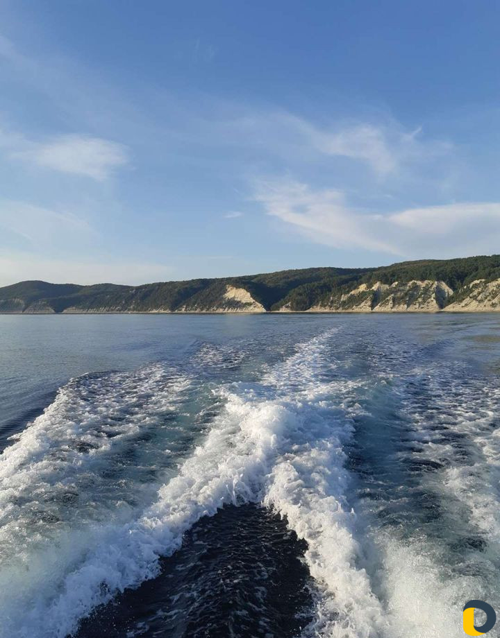 Рыбалка на море, морские прогулки