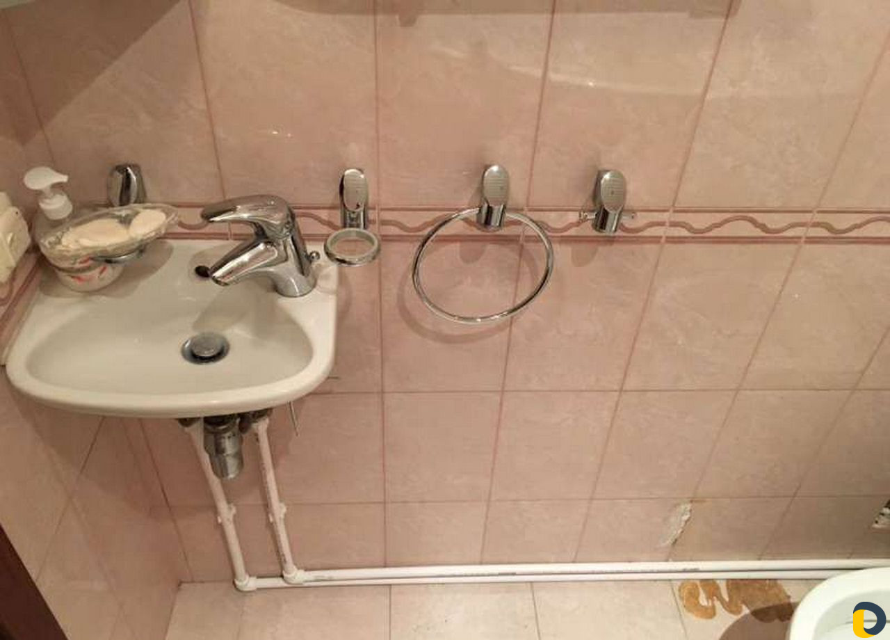 Сантехник