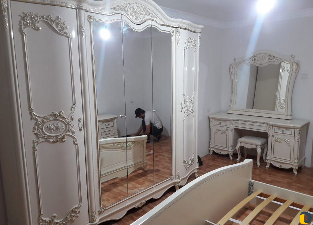 Сборщик мебели и Сборка мебели