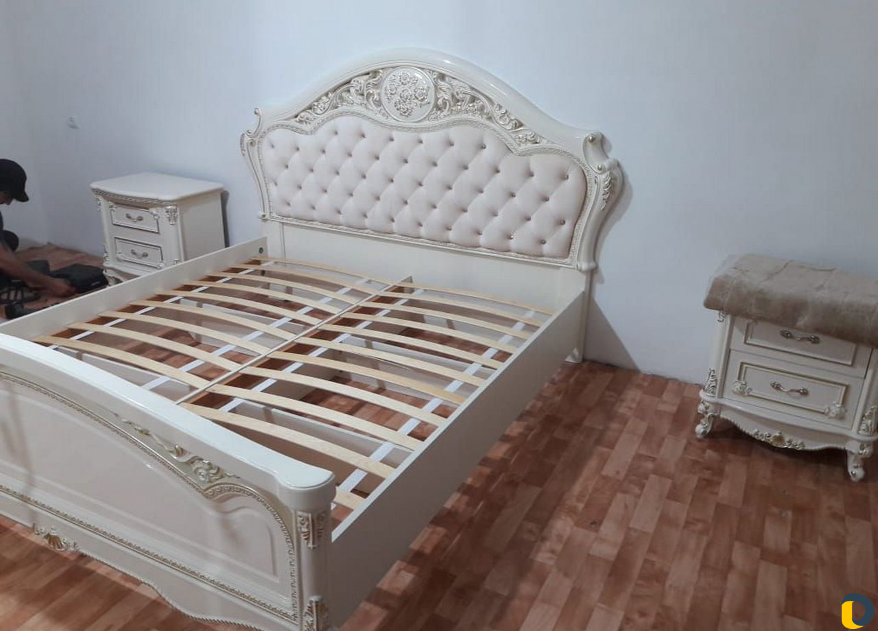 Сборщик мебели и Сборка мебели