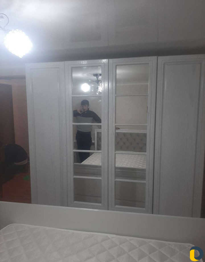 Сборщик мебели