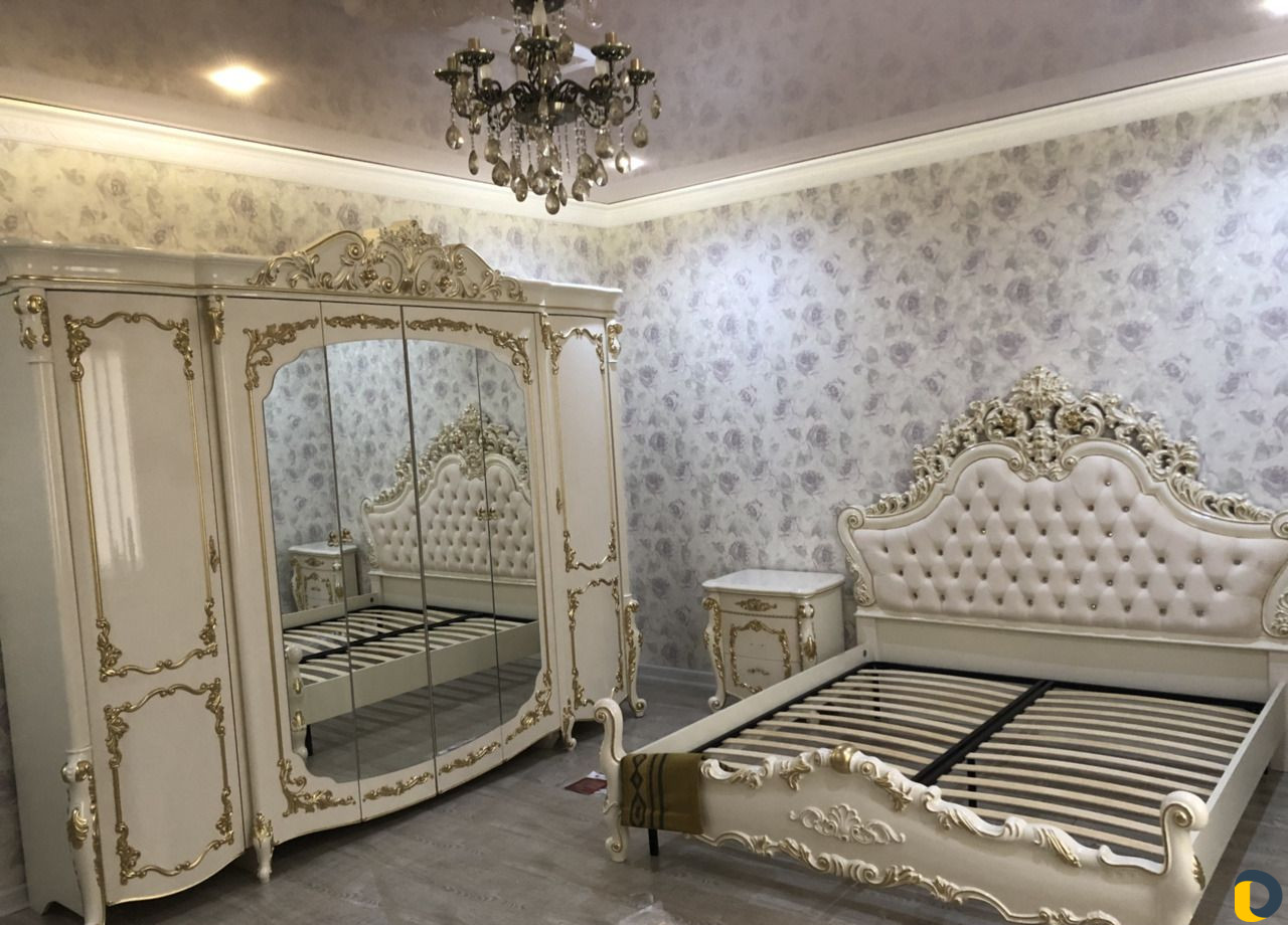 Сборщик мебели