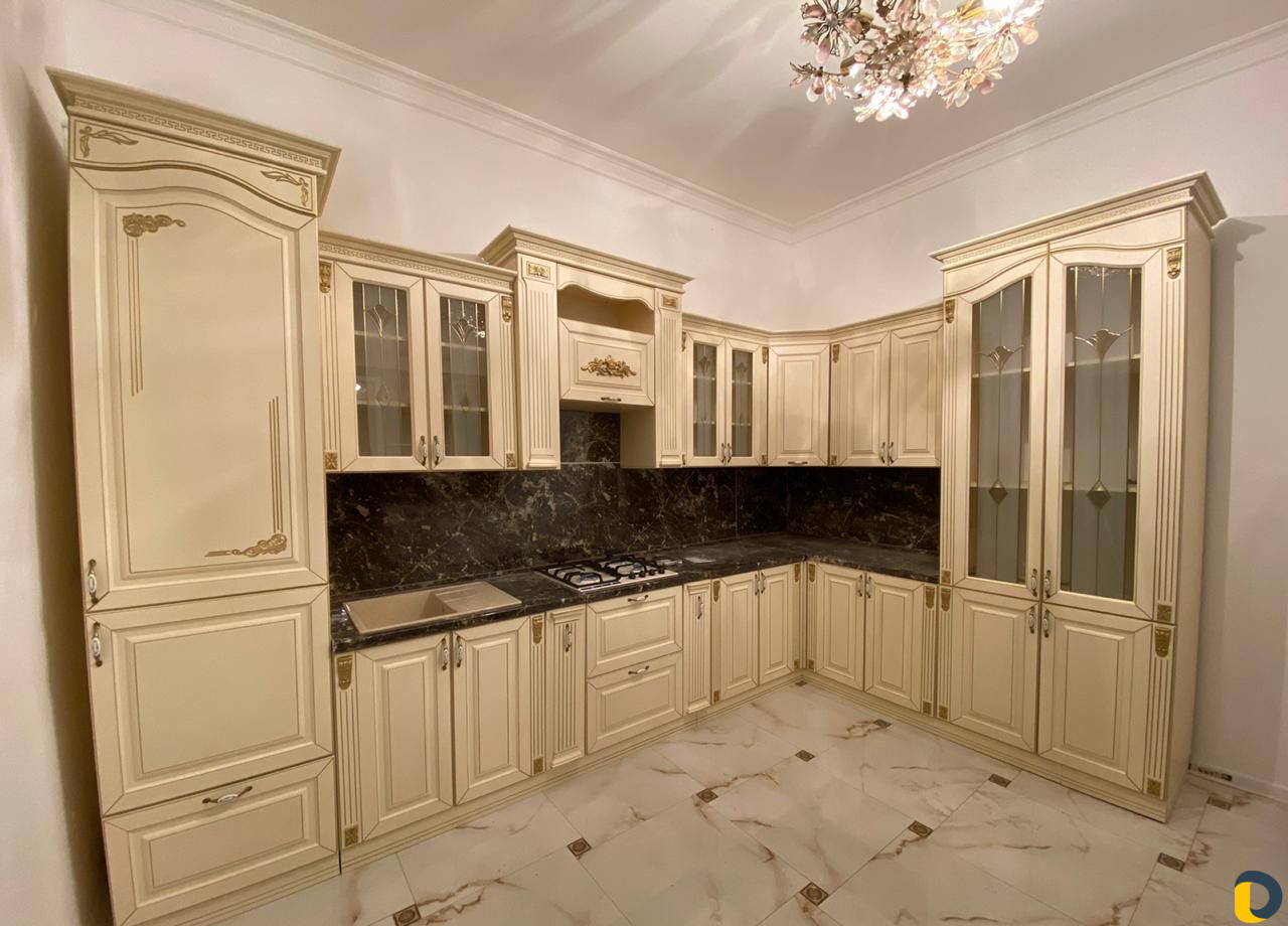 Сборщик мебели