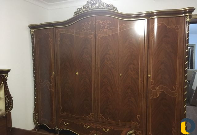 Сборщик мебели
