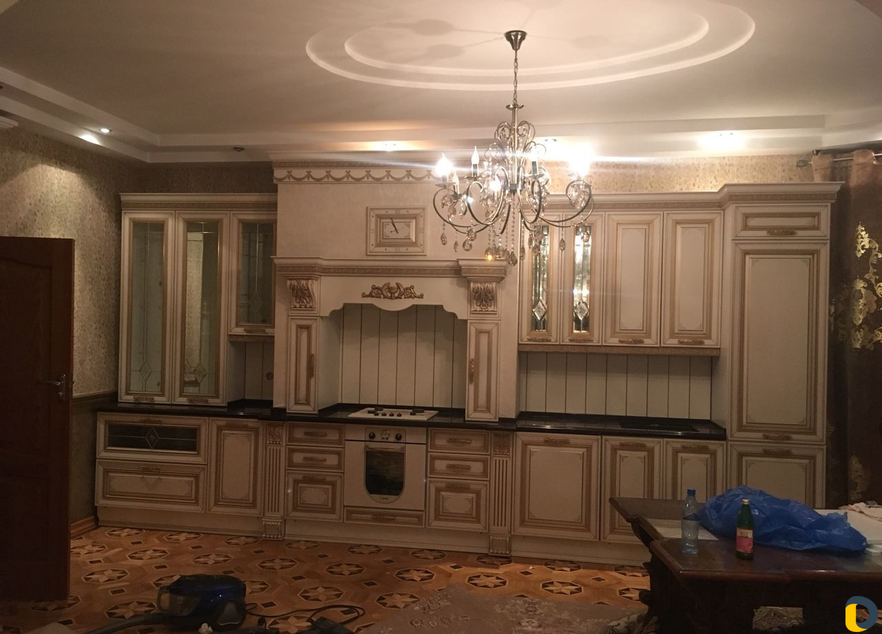 Сборщик мебели