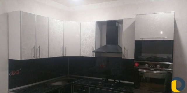 Сборщик мебели