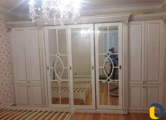Сборщик мебели