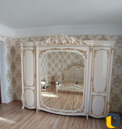 Сборщик мебели