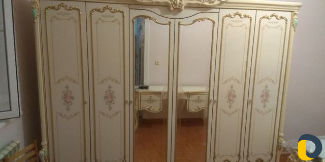 Сборщик мебели