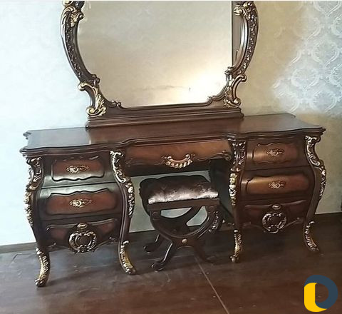 Сборщик мебели