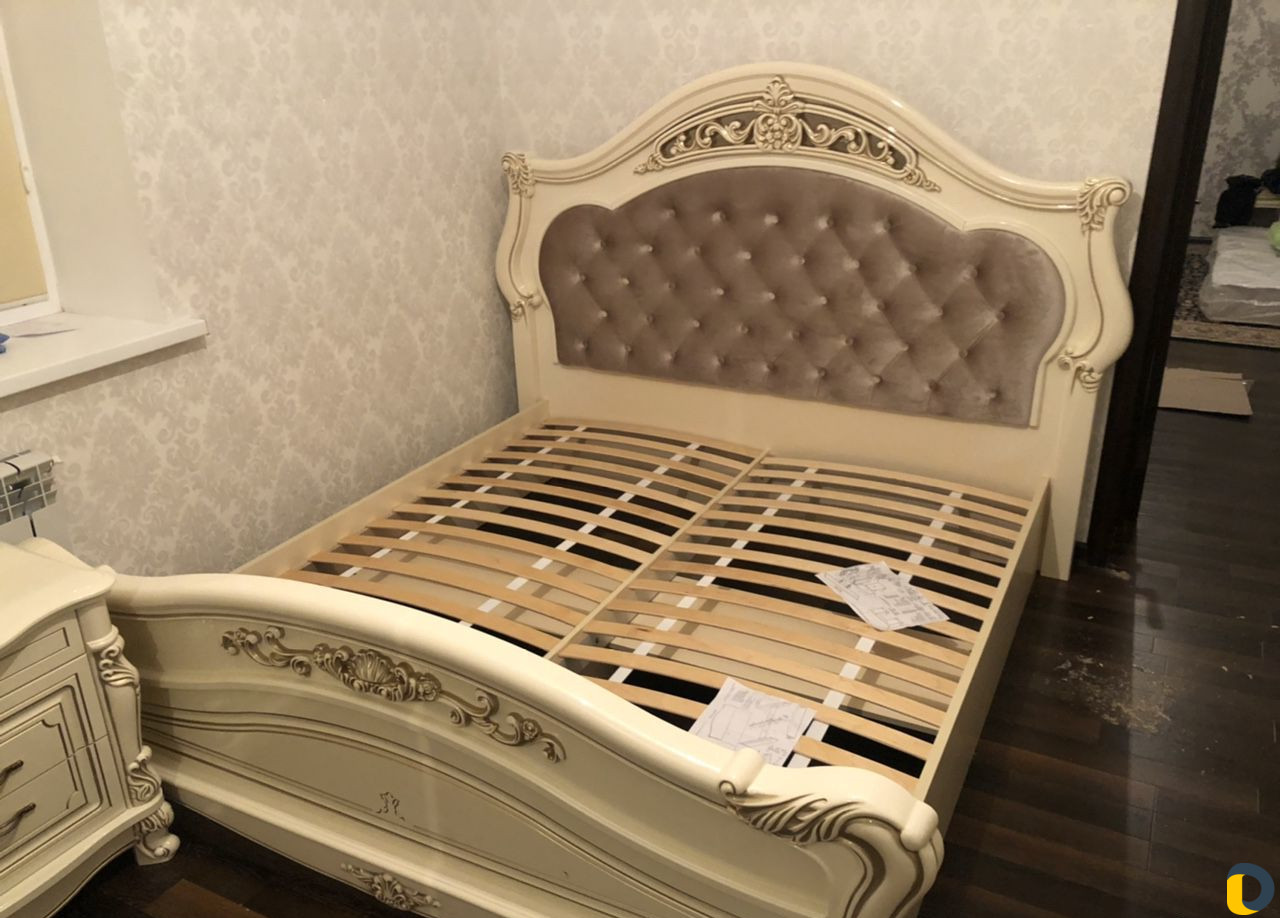 Сборщик мебели