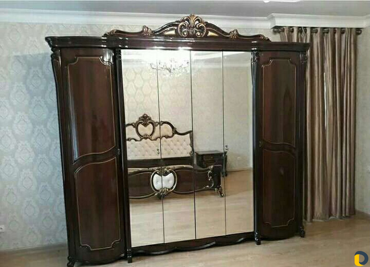 Сборщик мебели