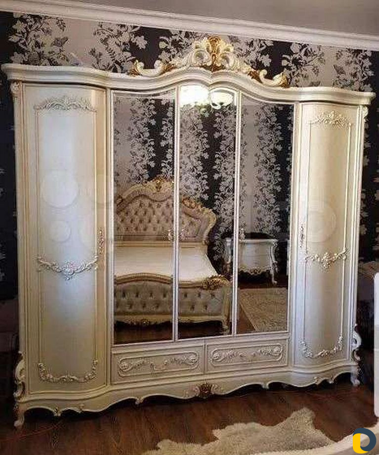 Сборщик мебели
